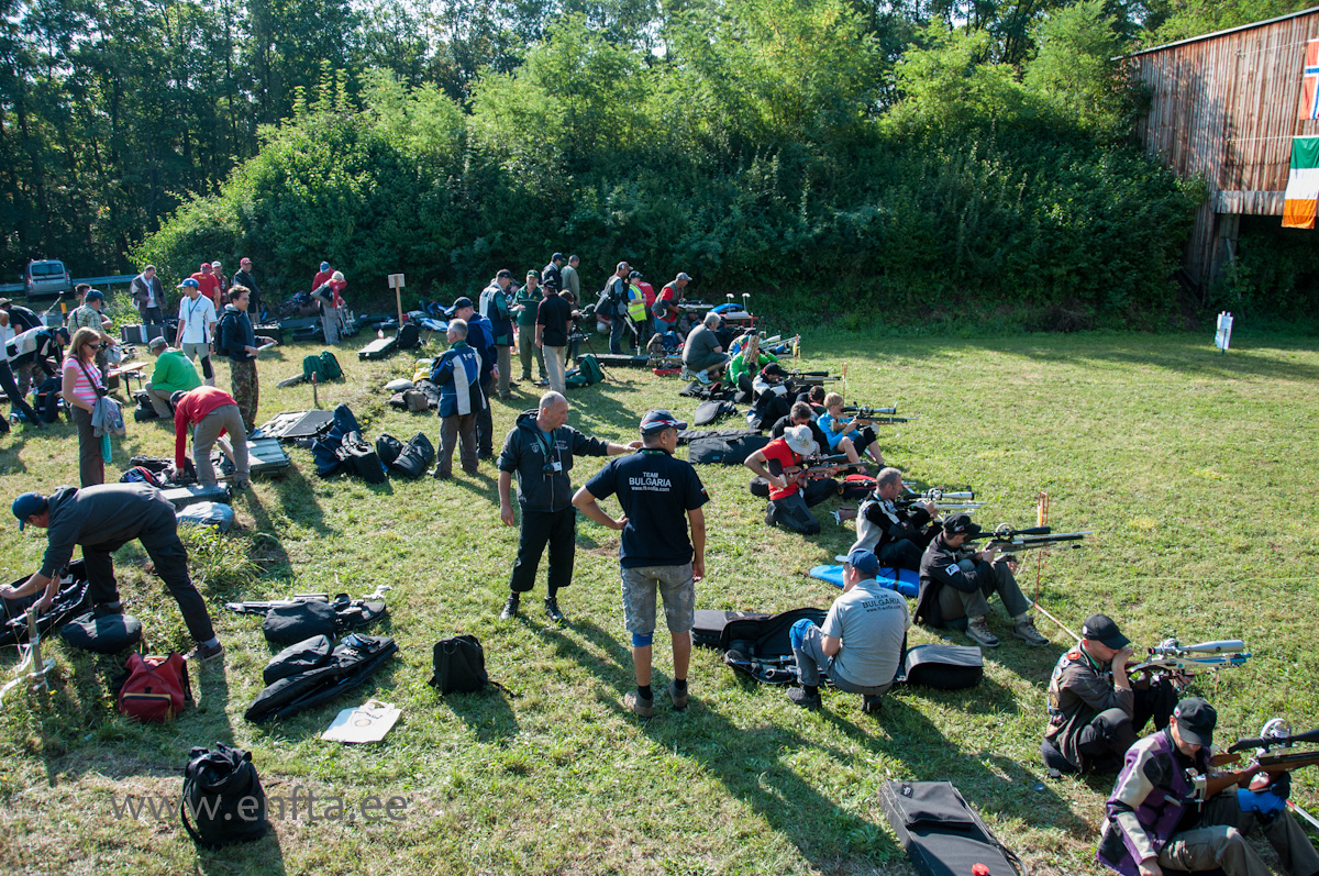 0015   Red Zero range